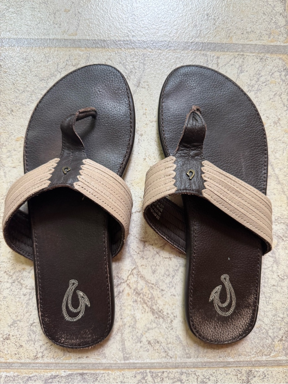 OluKai Brown and Beige Leather Thong Sandals
